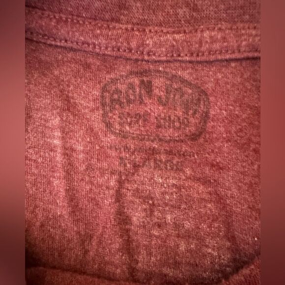 Ron Jon maroon shirt - Picture 4 of 7